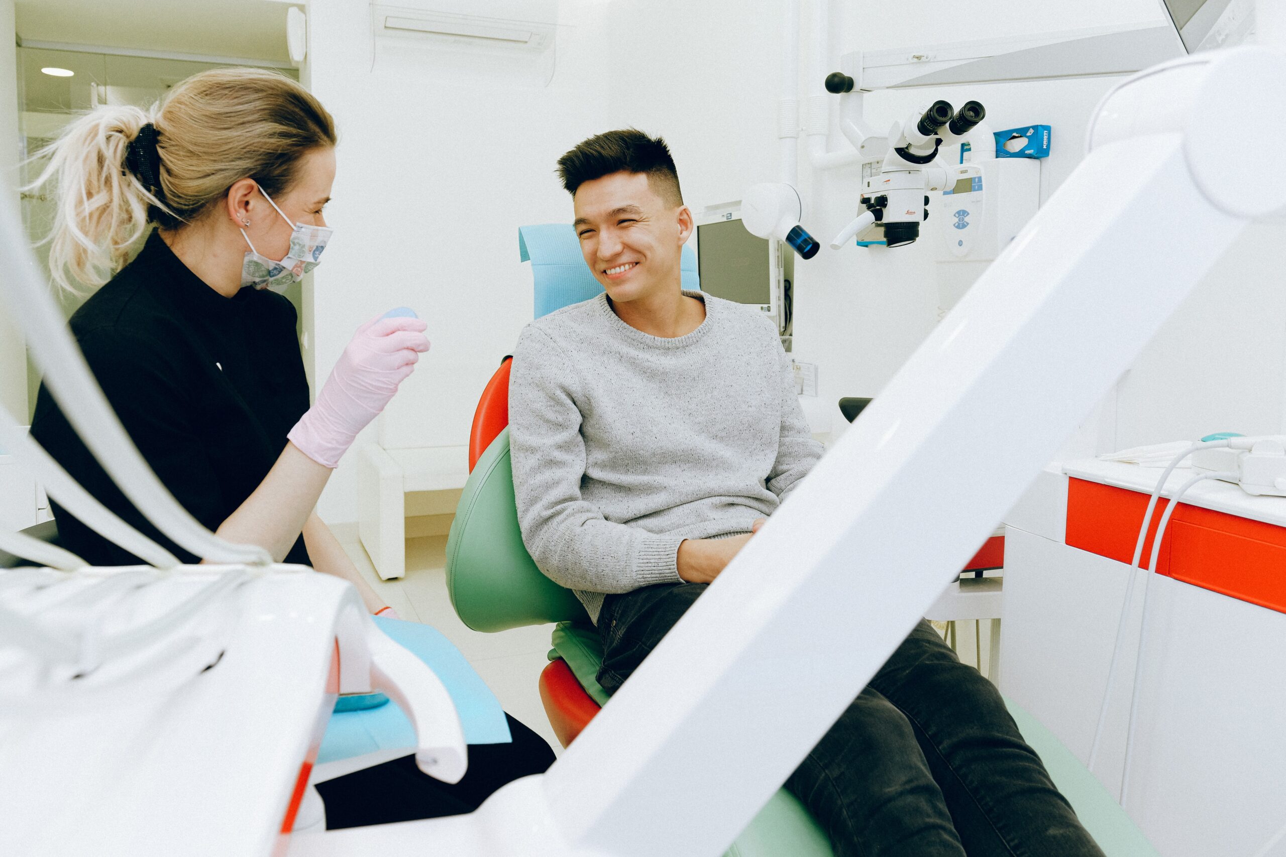 Man talking with dentist